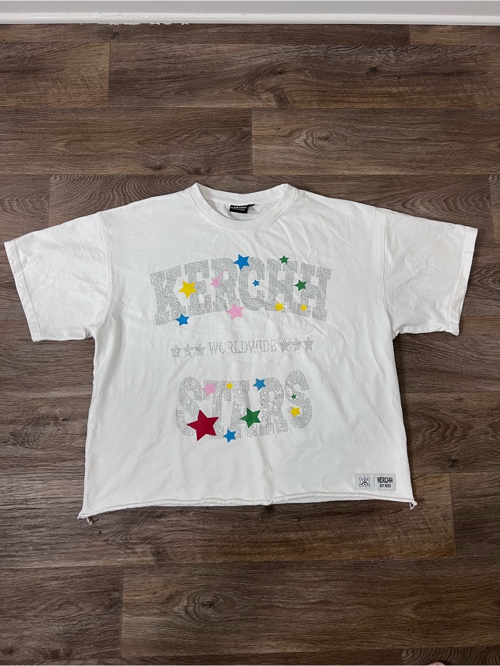 Lamarque White Short-Sleeve Tee with Multicolor Star Graphics/485